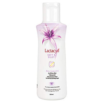 Lactacyd Soft and Silky Moisturizing Daily Feminine Wash 150ml Lactacyd buy supplements canada