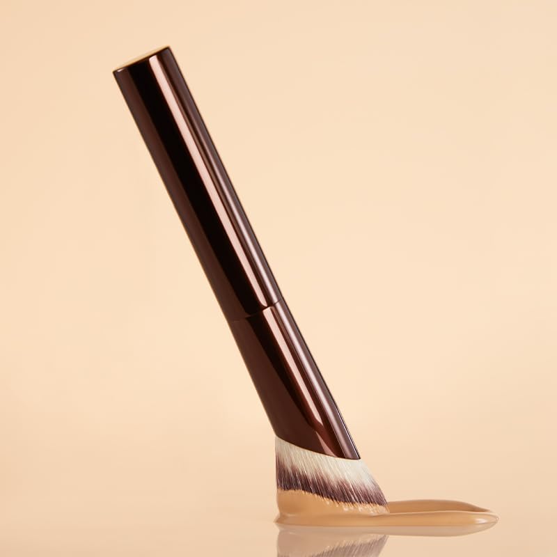 Hourglass Ambient Soft Glow Foundation Brush HOURGLASS buy supplements canada