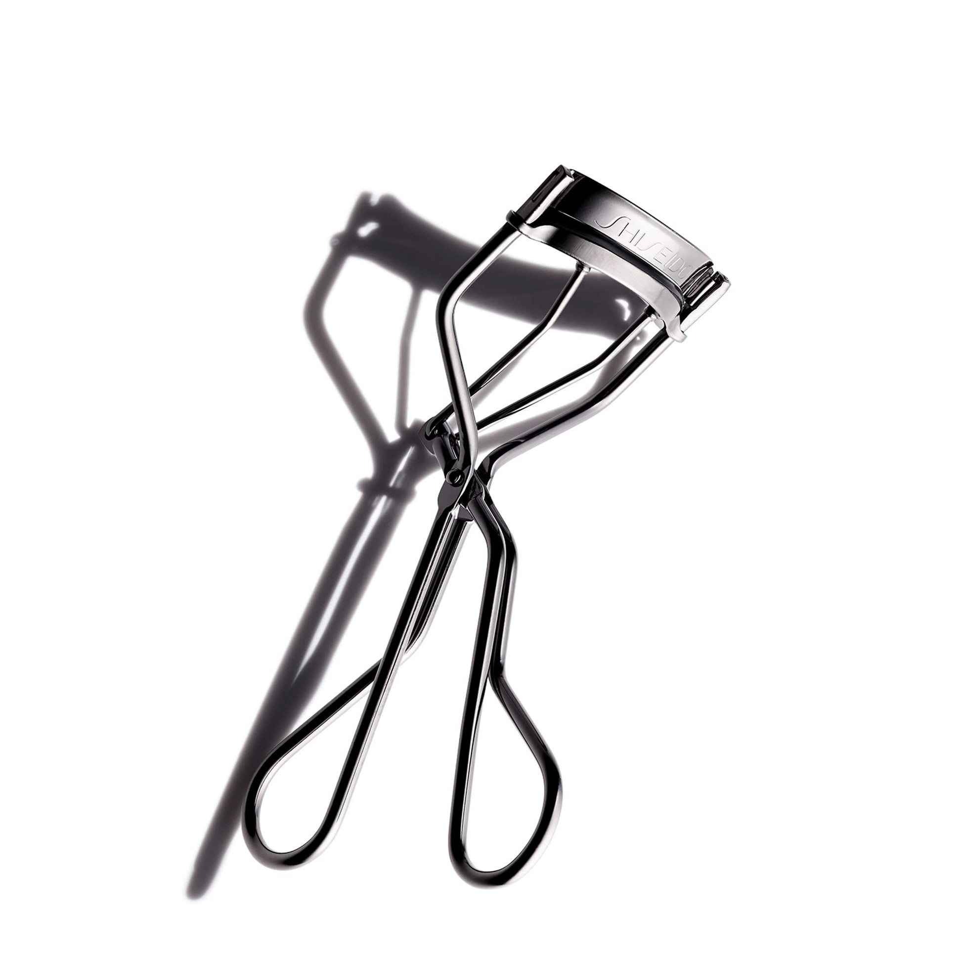 Shiseido Eyelash Curler - Crimps & Curls Lashes for Perfect, Eye-Framing Fringe - Gentle & Safe - Includes Replacement Pad Shiseido buy supplements canada