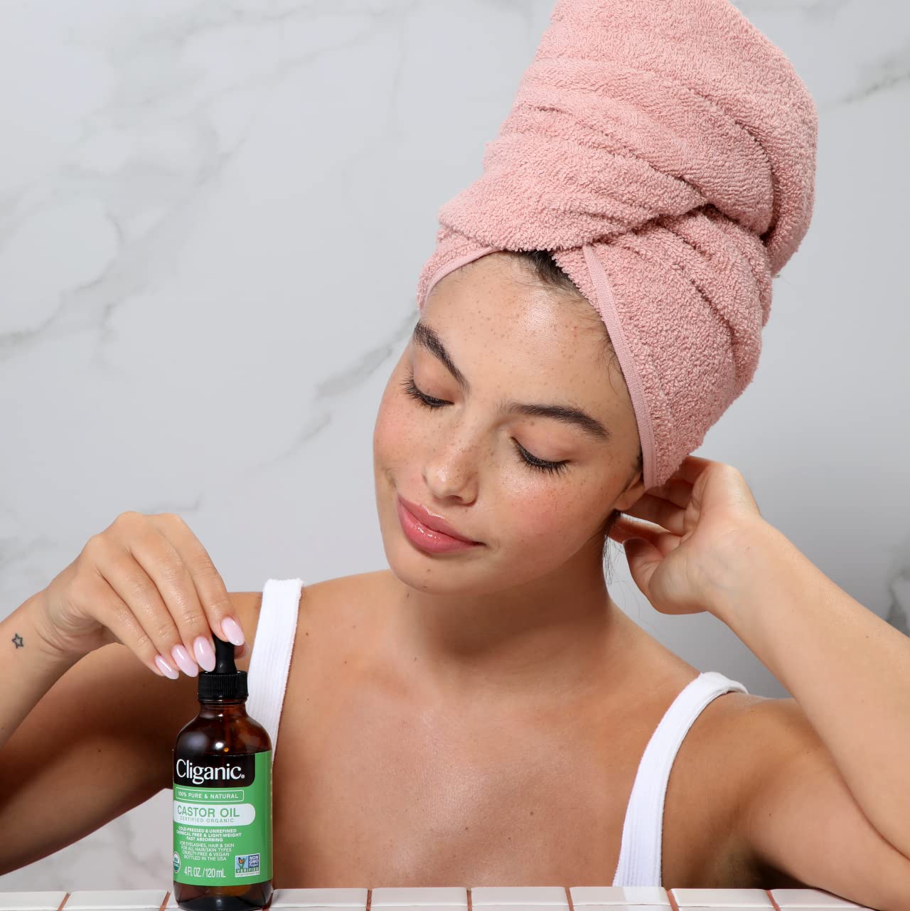 Cliganic Organic Castor Oil, 100% Pure (4oz with Eyelash Kit) - For Eyelashes, Eyebrows, Hair & Skin Cliganic buy supplements canada