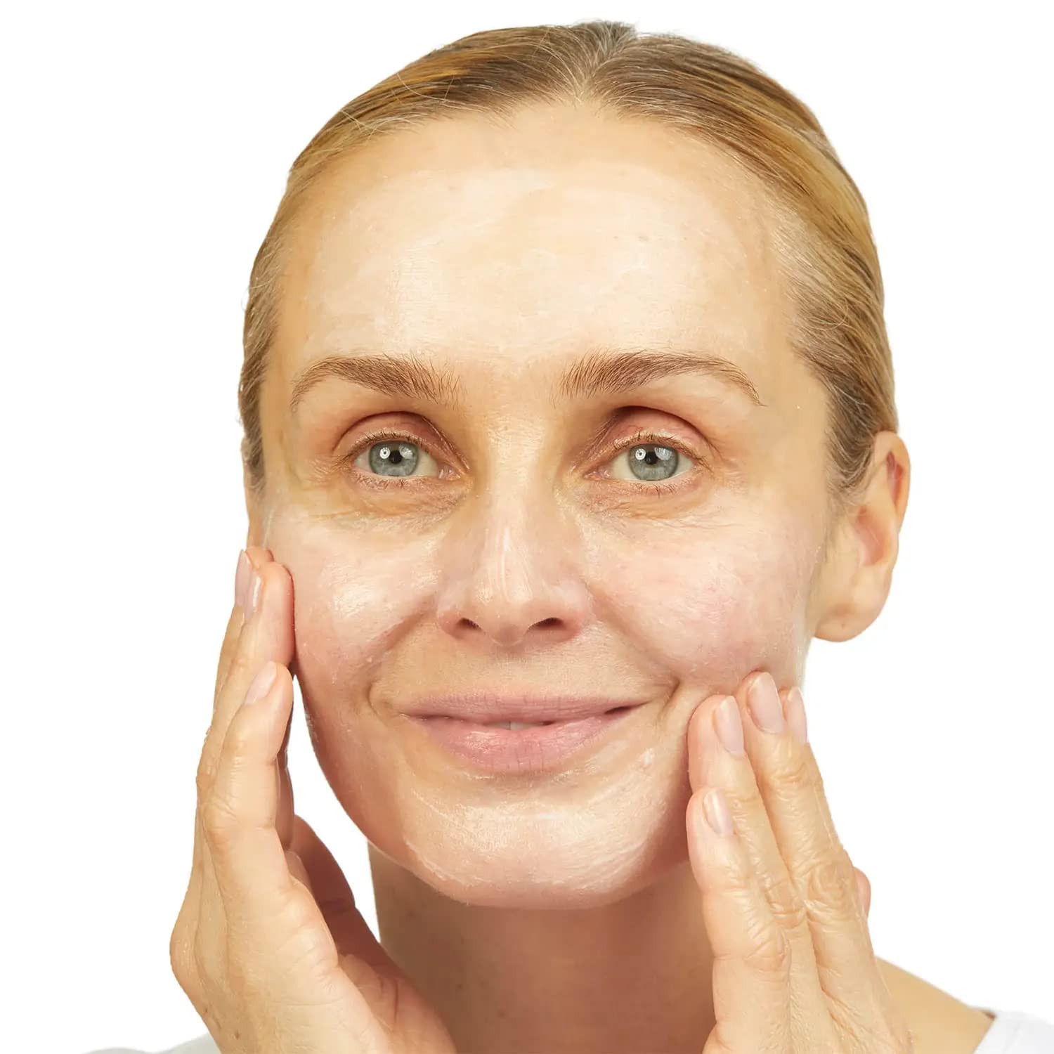 No7 Lift & Luminate Dual Action Cleansing & Exfoliating Face Wash - Gentle Face Exfoliator with Vitamin C, E & B5 No7 buy supplements canada