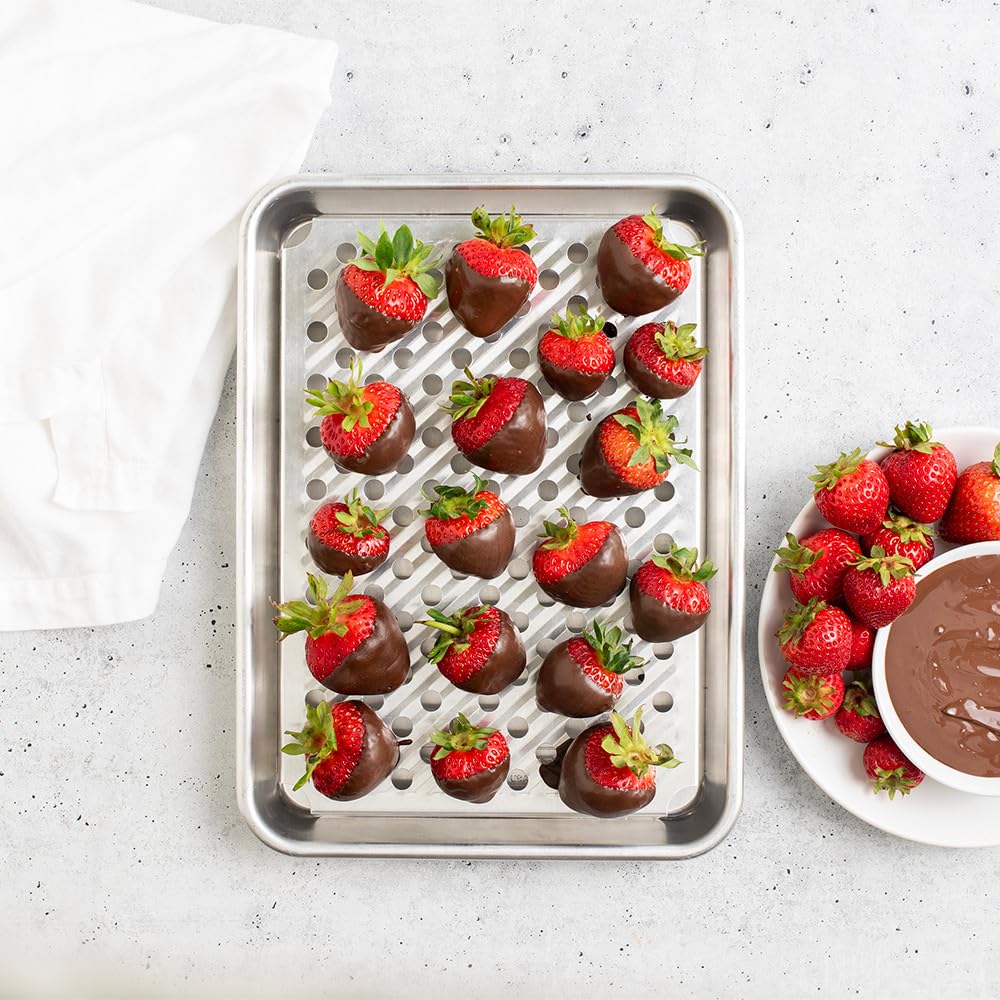 Nordic Ware Naturals Quarter Sheet with Multi-Purpose Oven and Cooling Rack Nordic Ware buy supplements canada