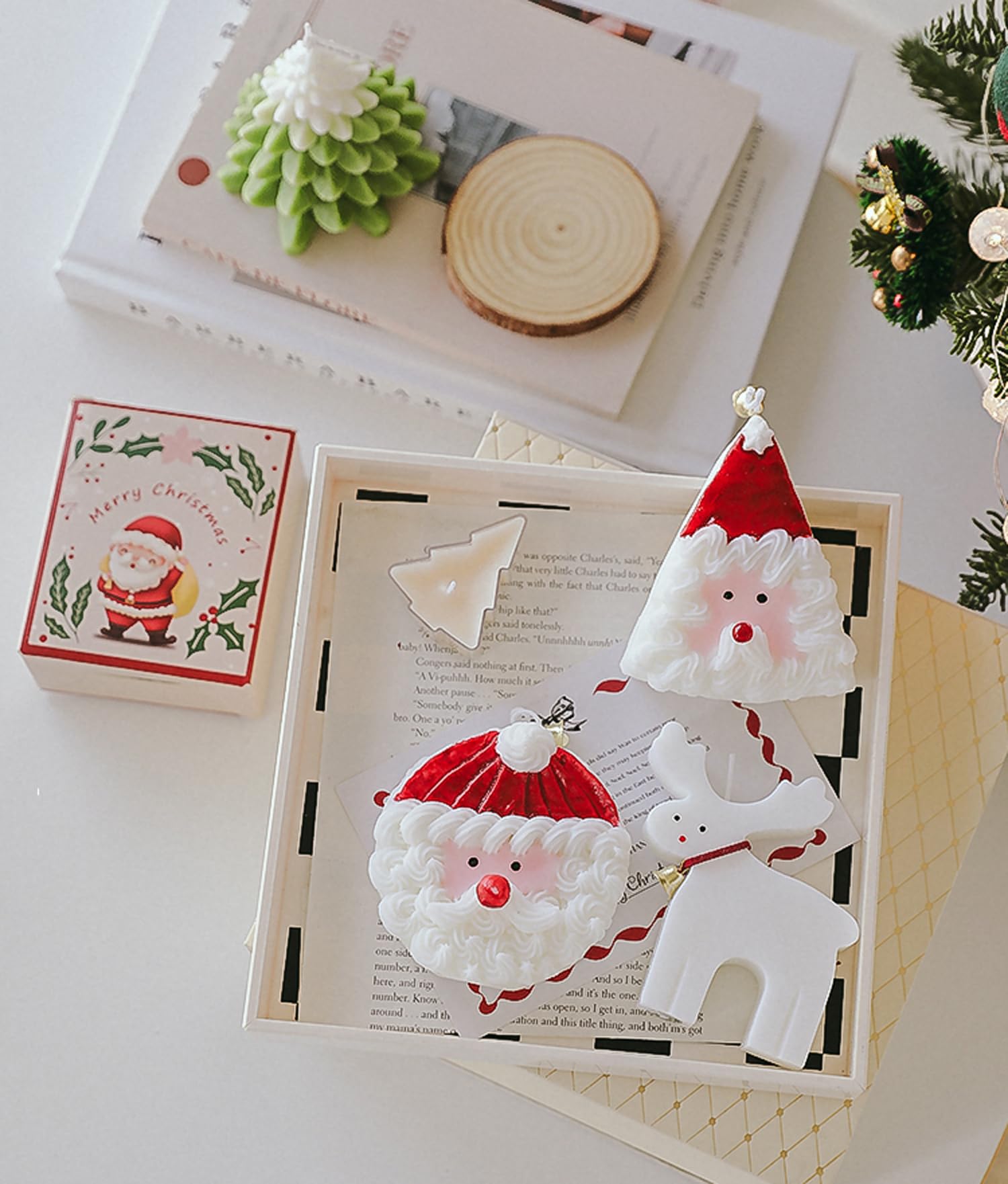 Christmas Cake Scented Candle,110G Handmade Aroma Soy Wax Santa Claus Decorative Candle T-shin buy supplements canada