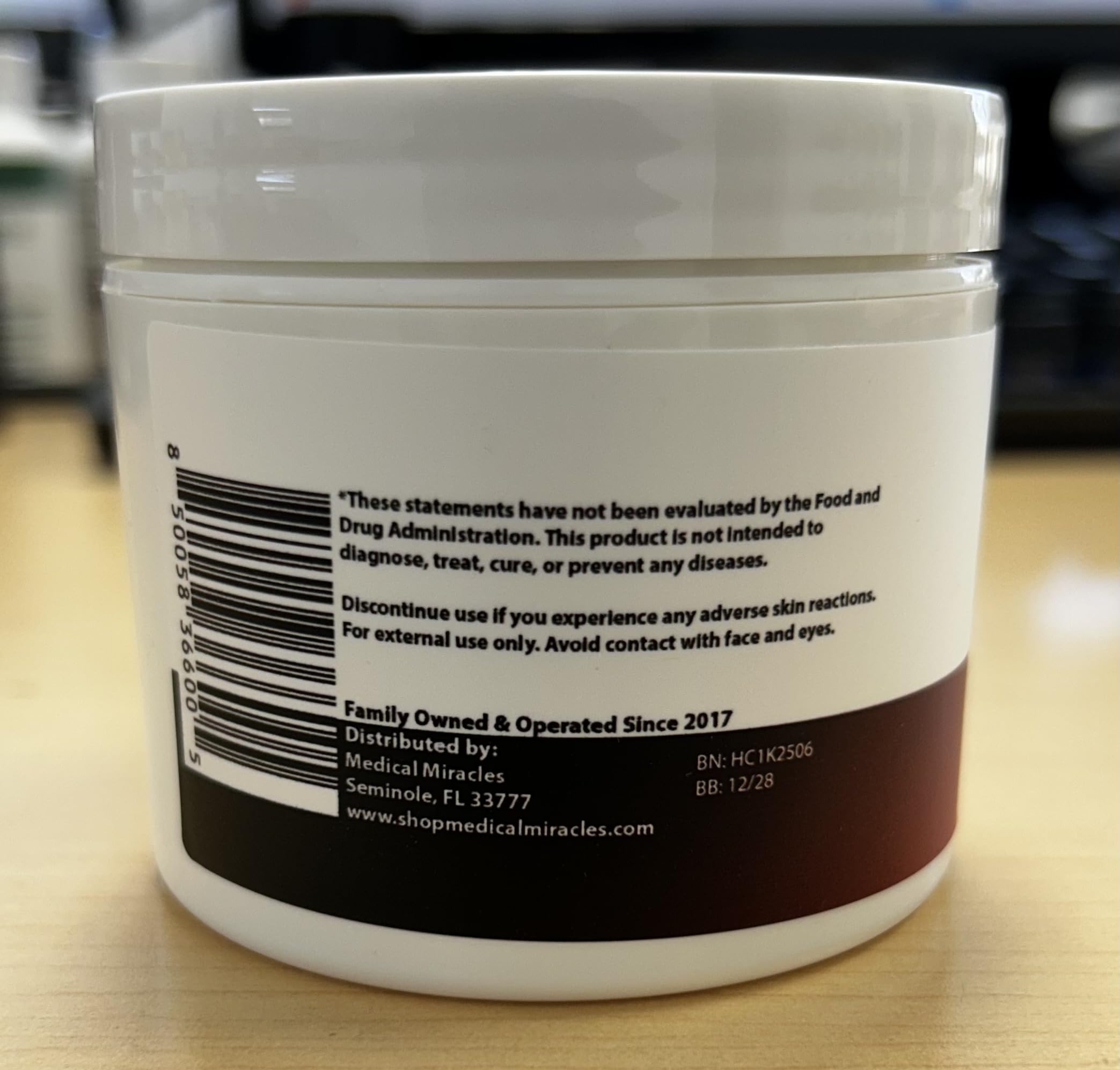 Medical Miracles Hemp Cream - Ideal for Hips, Joints, Neck, Back, Elbows, Fingers, Hands, and Knees (1000mg) Now NEW 4OZ Size Medical Miracles buy supplements canada
