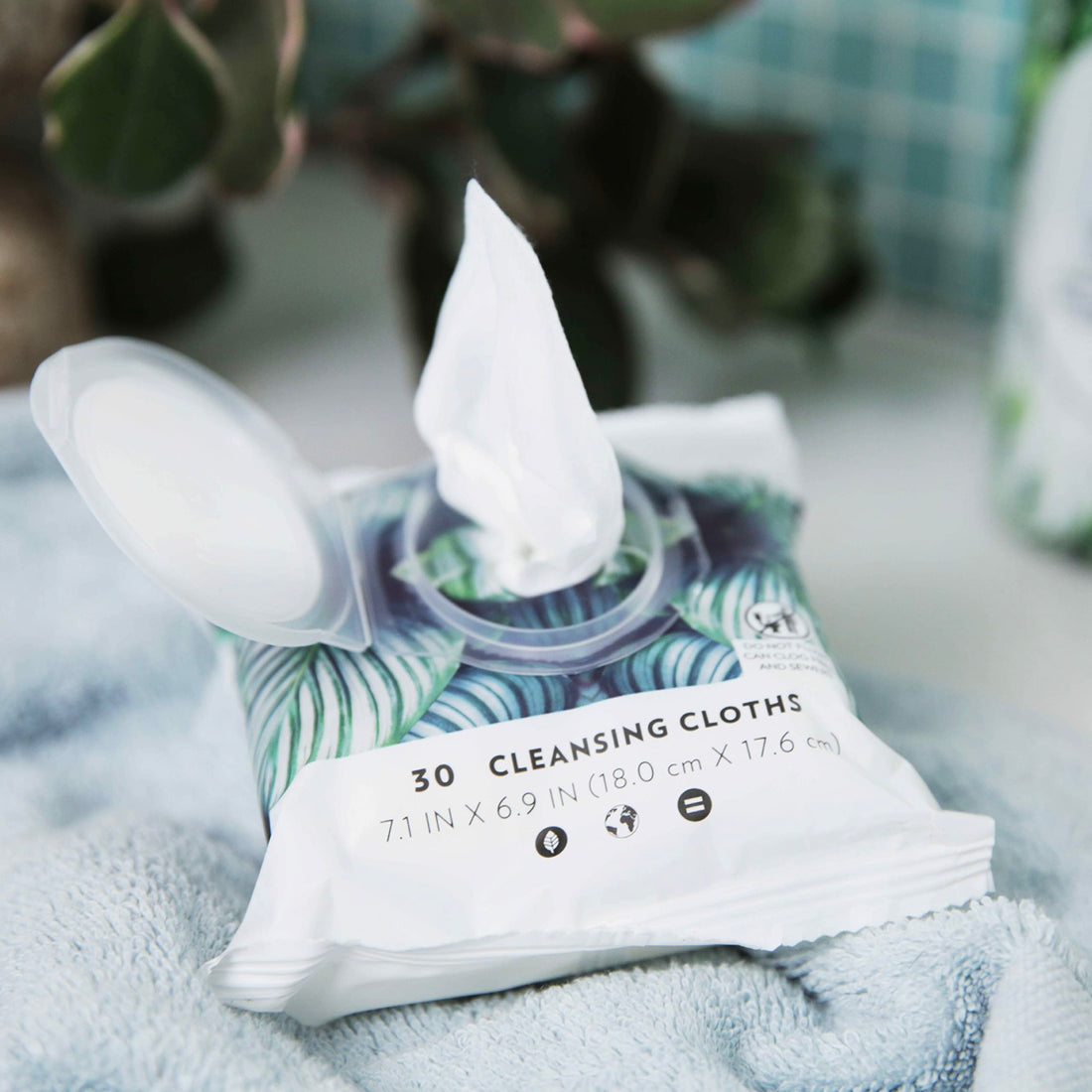 L. pH Balanced Wipes - Fragrance Free, 30 ct L. buy supplements canada