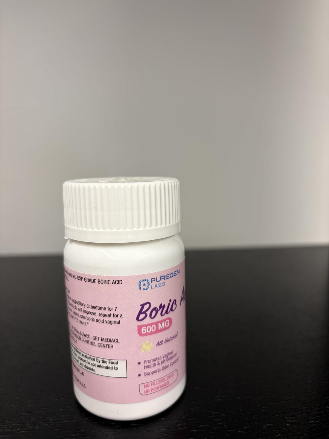 Puregen Labs Boric Acid 600 mg Vaginal Suppositories - 100% Pure | All Natural Without Dyes or Fillers | Made in USA - Supports Vaginal pH Balance and Odor Control (30 Count) P Puregen Labs buy supplements canada