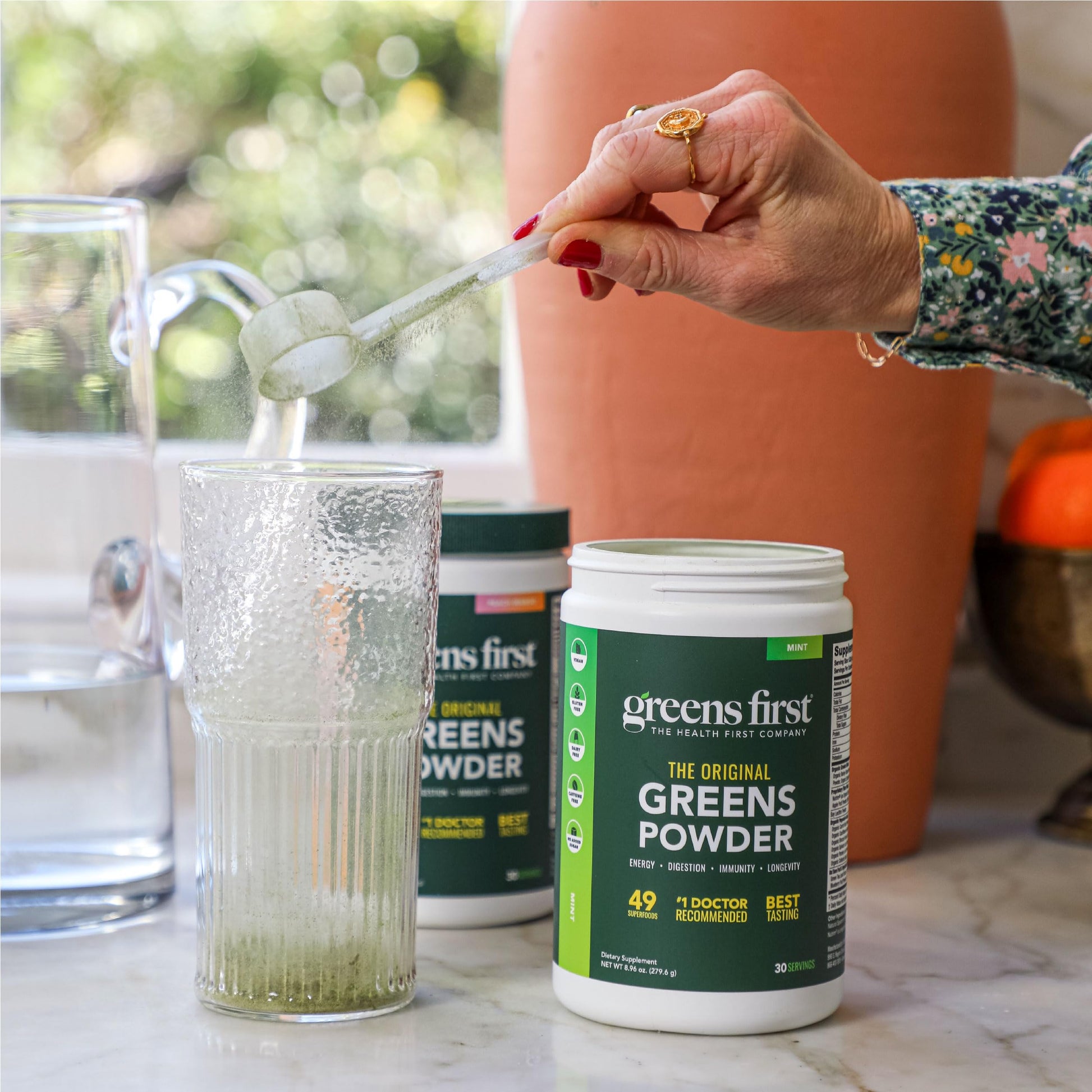 Greens First Original Greens Powder - 49 Superfoods - Organic Fruits & Veggies - Prebiotics, Probiotics & Digestive Enzymes - Antioxidant Smoothie - Dairy Free, Vegan & Non-GMO (Mint, 30 Servings) Greens First buy supplements canada