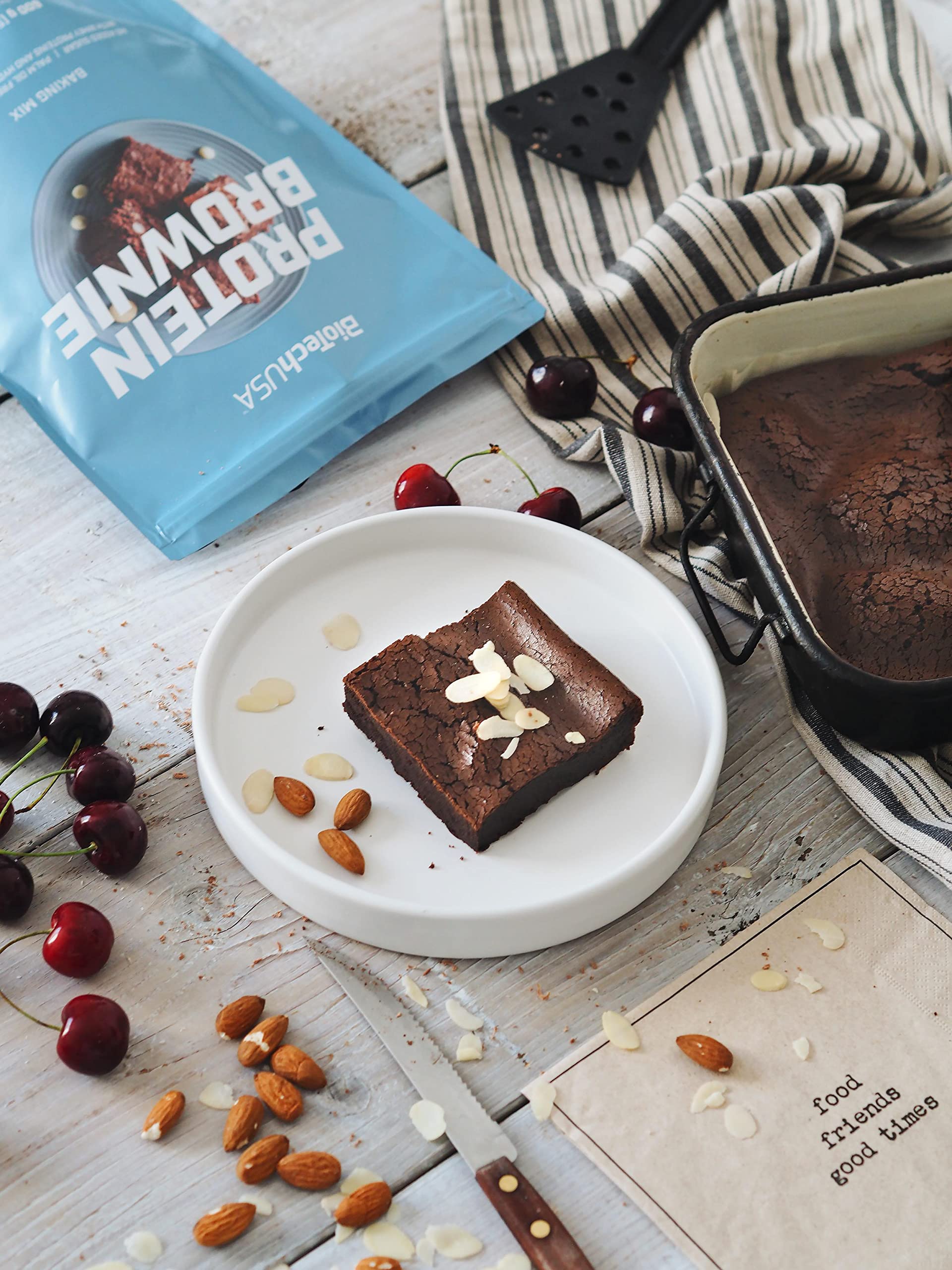 BioTechUSA Protein Brownie, Baking Mix with Collagen, whey proteins and sweeteners. 600 g, Chocolate BioTechUSA buy supplements canada