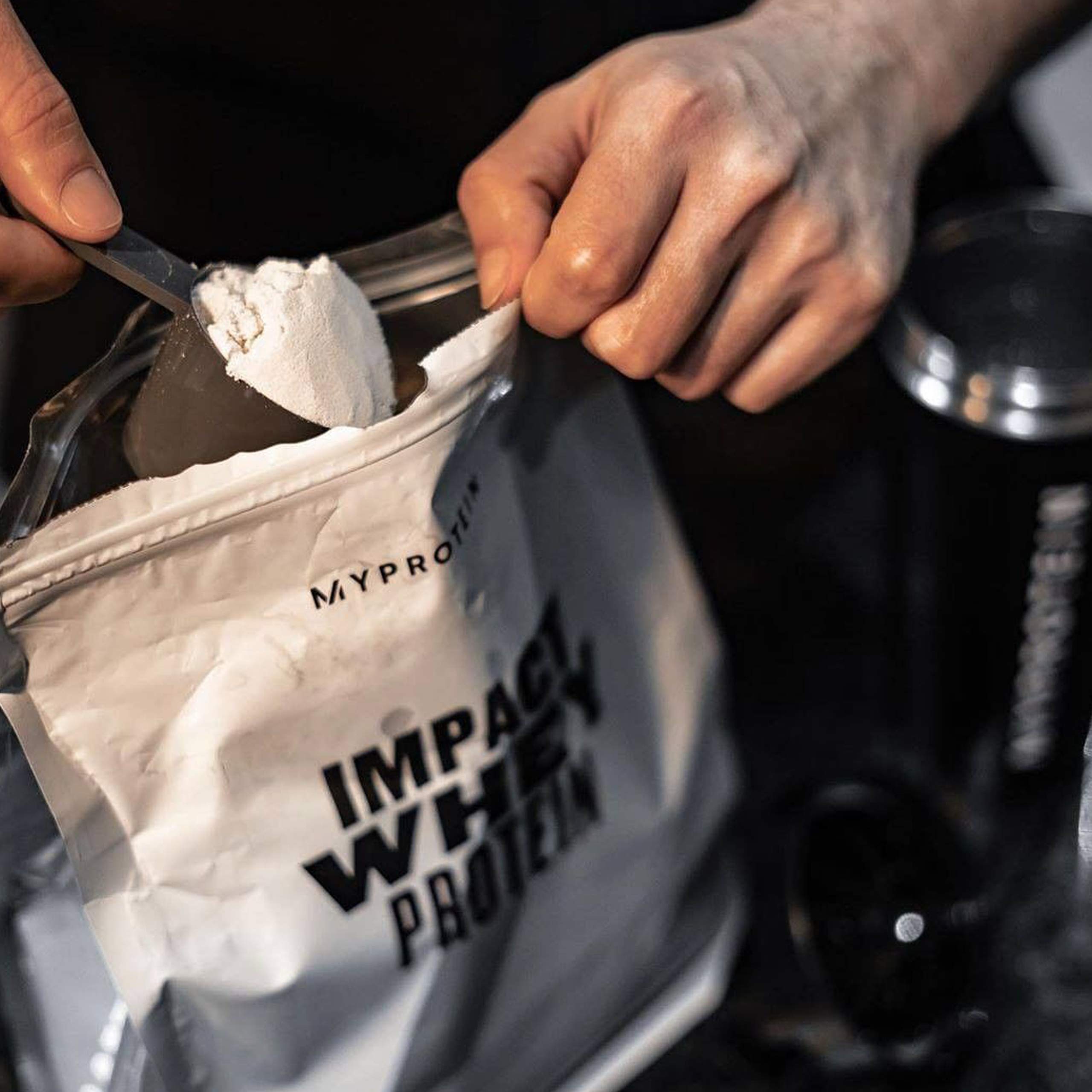 MyProtein Impact Whey Isolate - Natural Vanilla - 1kg - 40 Servings Myprotein buy supplements canada