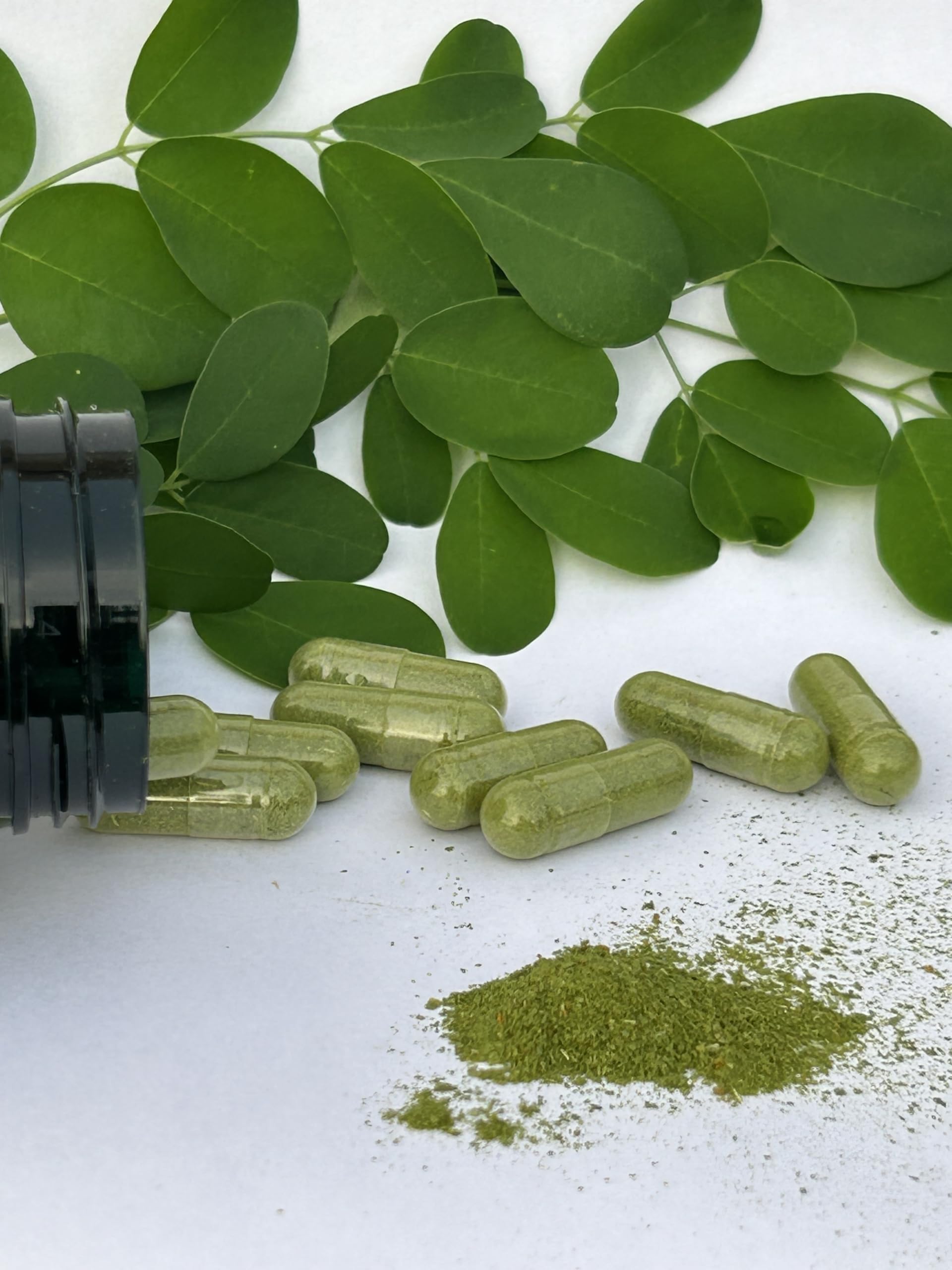 Jamaican Moringa Capsules – 100% Natural Ingredients – Made from Dried Moringa Leaves, Pods & Seeds – 90 Capsules, 500mg – with Turmeric & Ginger – Herbal Supplement, Nutrient-Rich – Easy to Swallow King's Jamaican buy supplements canada