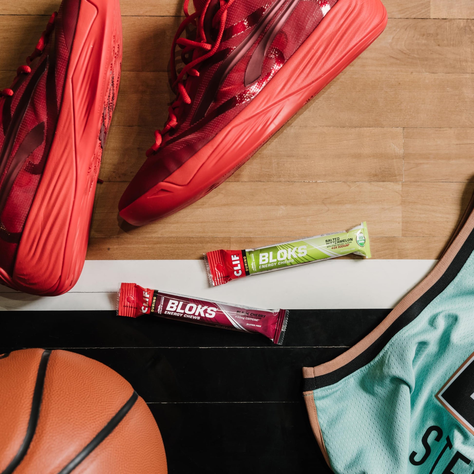 CLIF BLOKS - Mountain Berry Flavor - Energy Chews - Non-GMO - Plant Based - Fast Fuel for Cycling and Running - Quick Carbohydrates and Electrolytes - 2.12 oz. (18 Count) CLIF Bar buy supplements canada
